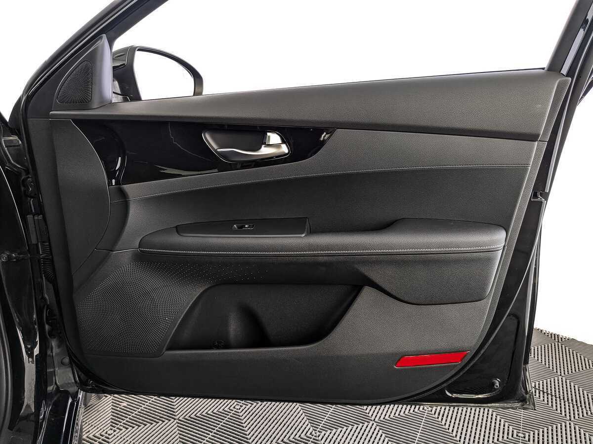 Купить Kia Cerato, 2021, 12 418 км.. Фото: #19