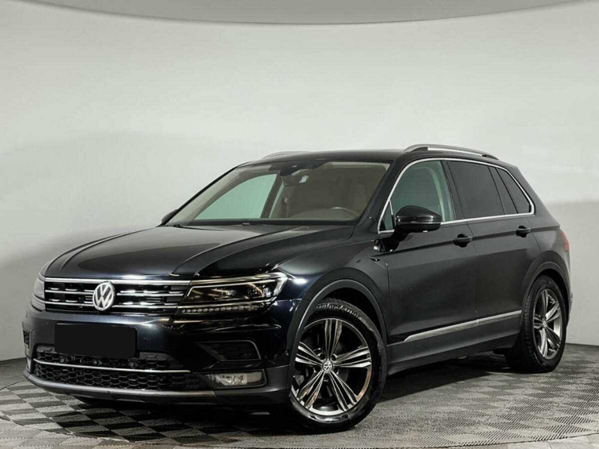 Купить Volkswagen Tiguan, 2017, 126 617 км.. Посмотреть фото