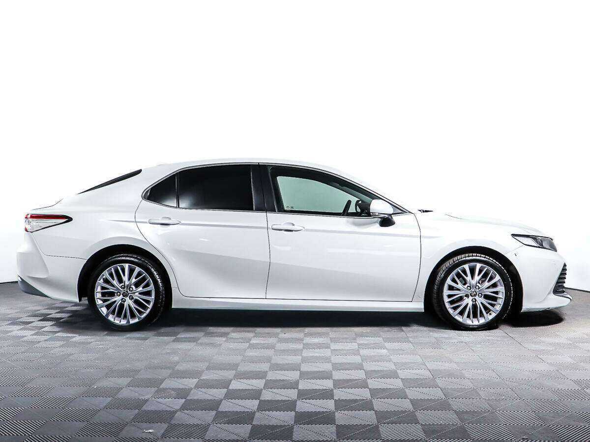 Купить Toyota Camry, 2020, 113 339 км.. Фото: #3