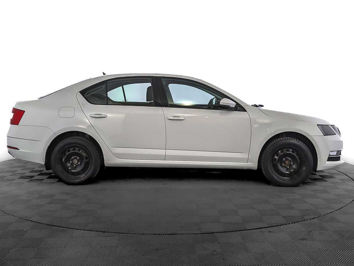 Купить Skoda Octavia, 2019, 50 560 км.. Фото: #3