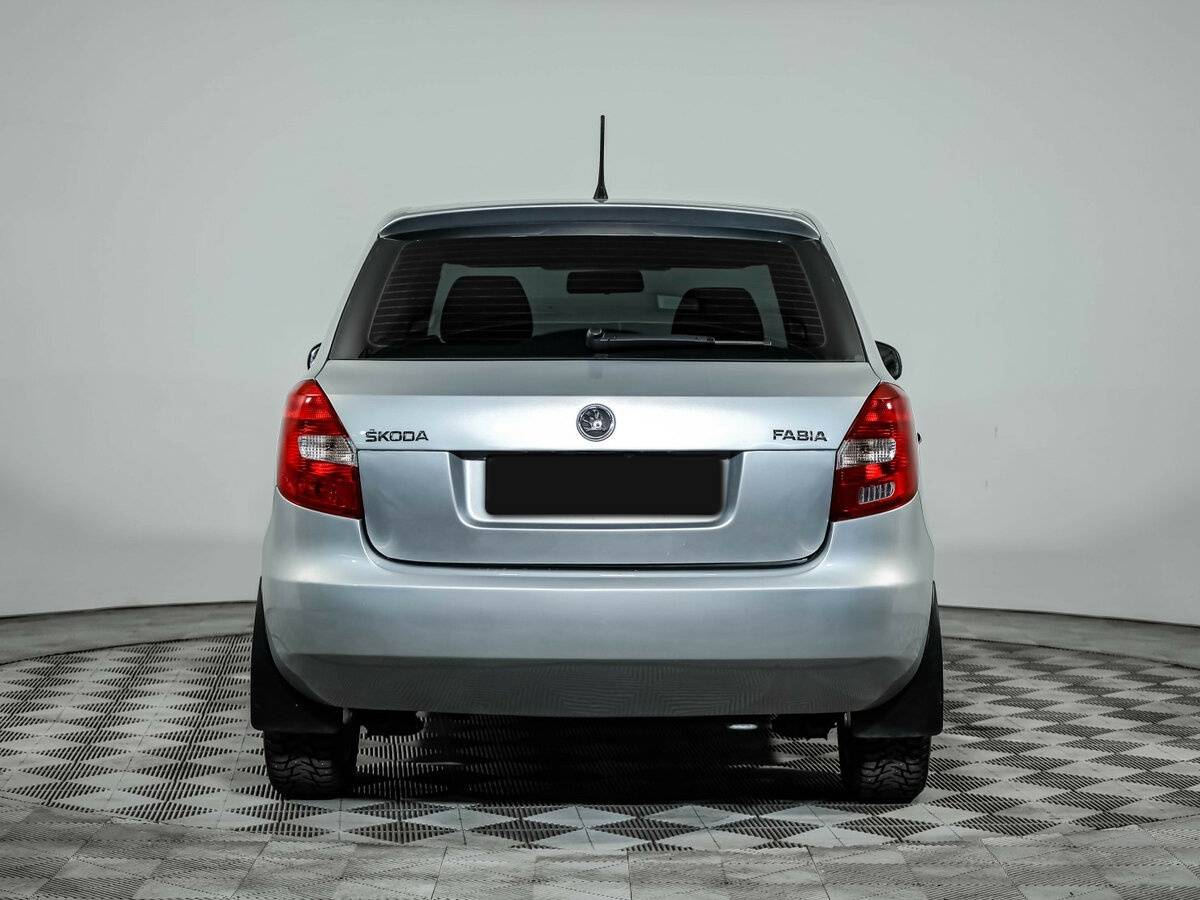 Купить Skoda Fabia, 2014, 99 405 км.. Фото: #4