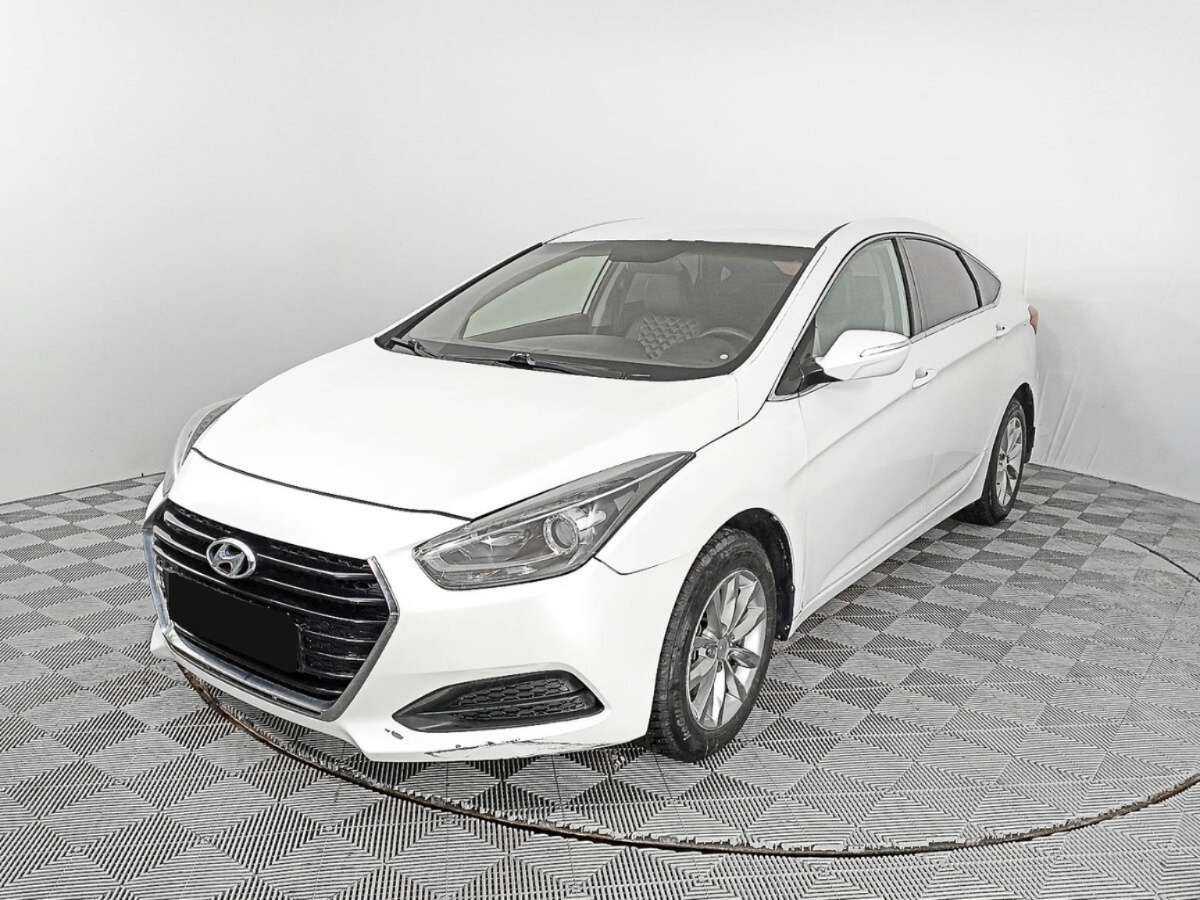 Купить Hyundai i40, 2015, 209 332 км.. Посмотреть фото