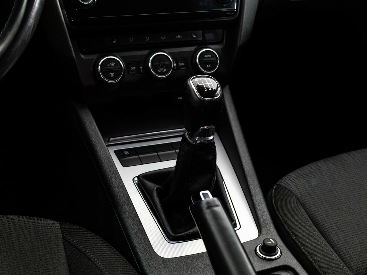 Купить Skoda Octavia, 2013, 230 283 км.. Фото: #9