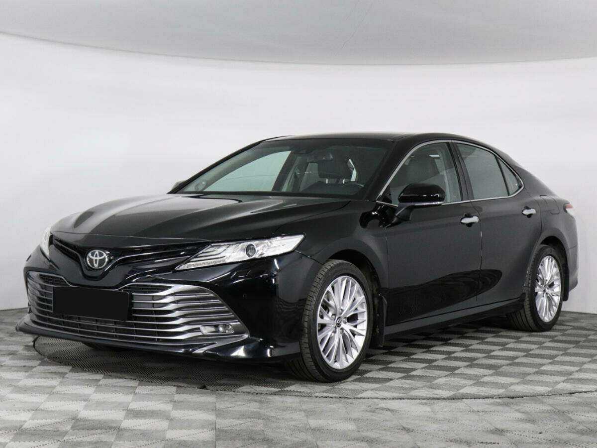 Купить Toyota Camry, 2018, 72 200 км.. Посмотреть фото