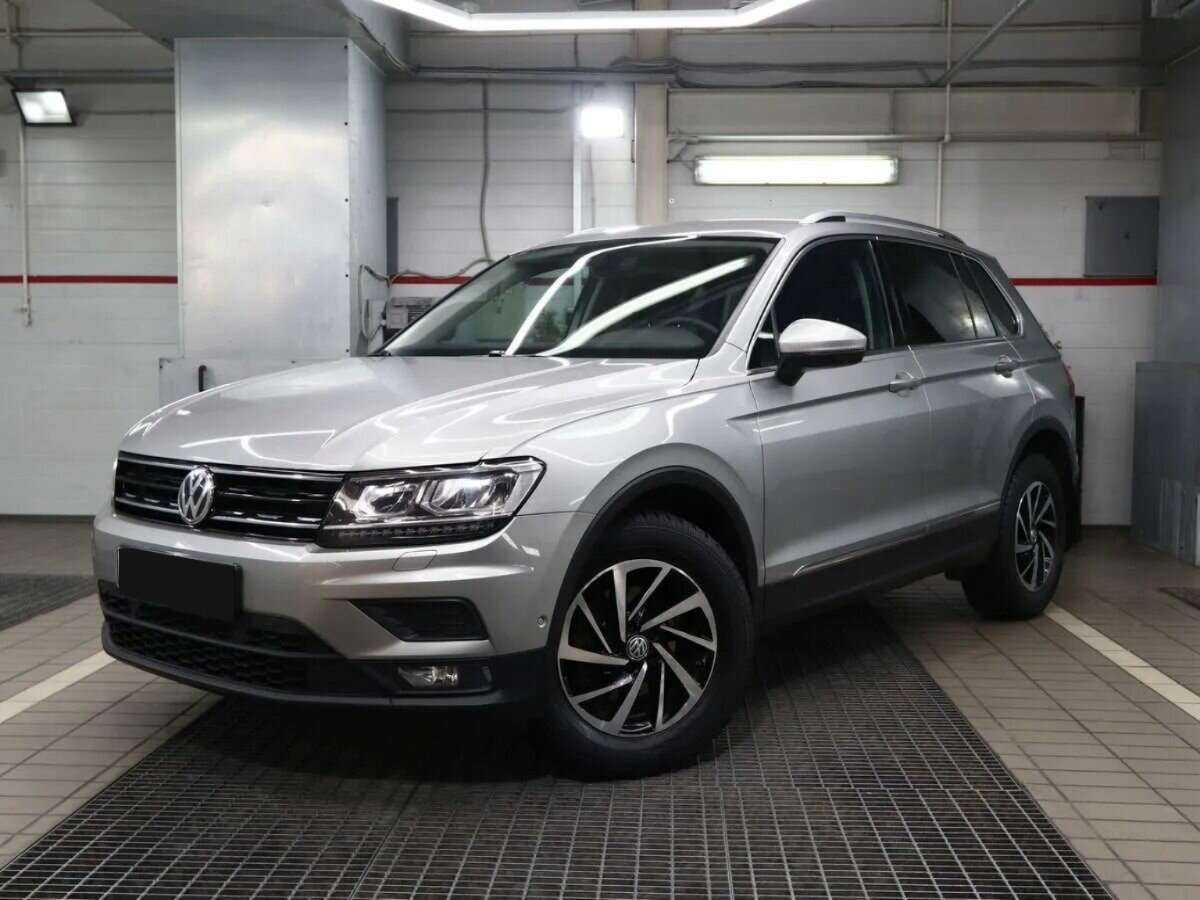 Купить Volkswagen Tiguan, 2018, 110 000 км.. Посмотреть фото