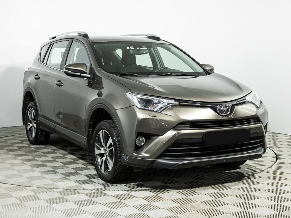 Купить Toyota RAV4, 2017, 89 189 км.. Фото: #2