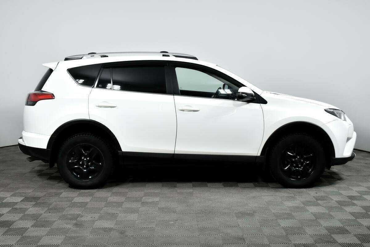 Купить Toyota RAV4, 2018, 112 738 км.. Фото: #3
