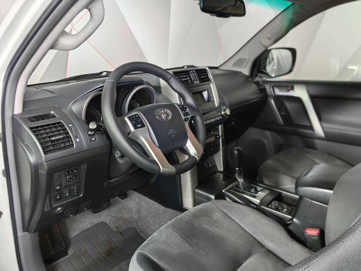 Купить Toyota Land Cruiser Prado, 2012, 179 272 км.. Фото: #13