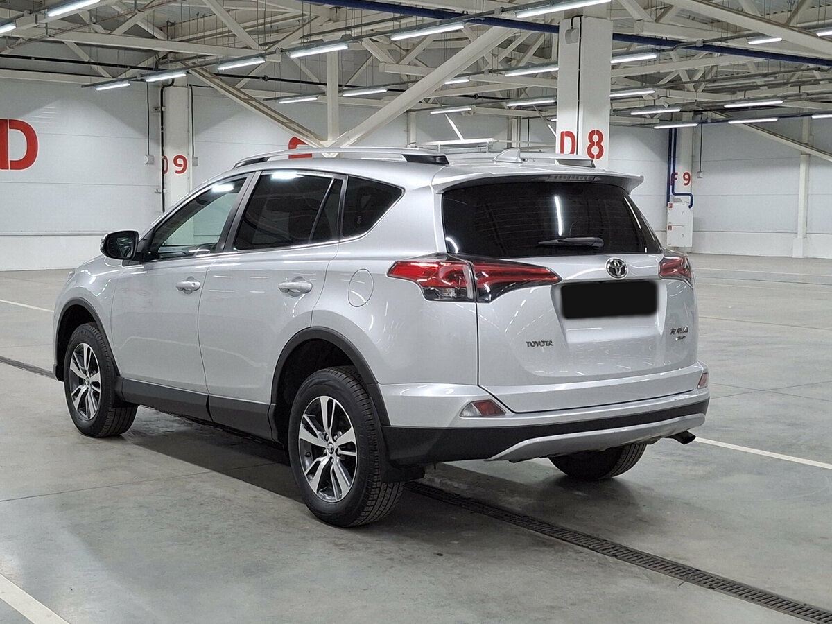 Купить Toyota RAV4, 2019, 114 654 км.. Фото: #6