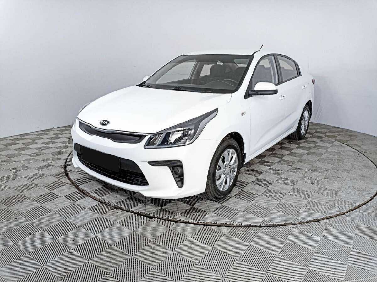 Купить Kia Rio, 2018, 113 003 км.. Посмотреть фото