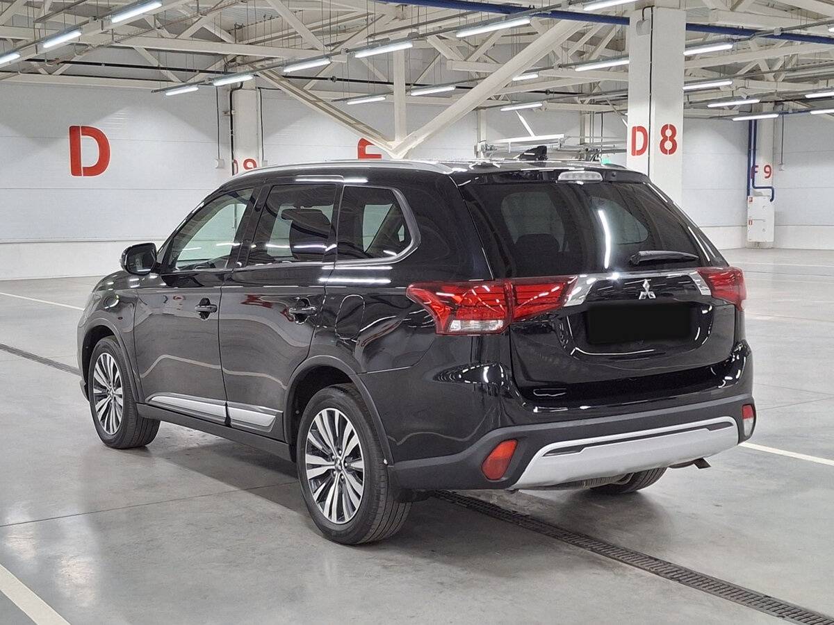 Купить Mitsubishi Outlander, 2020, 121 303 км.. Фото: #6