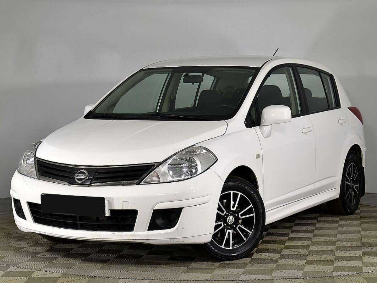 Купить Nissan Tiida, 2013, 144 225 км.. Посмотреть фото