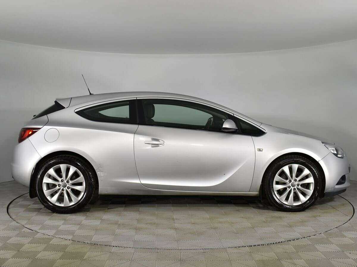 Купить Opel Astra, 2013, 98 768 км.. Фото: #4