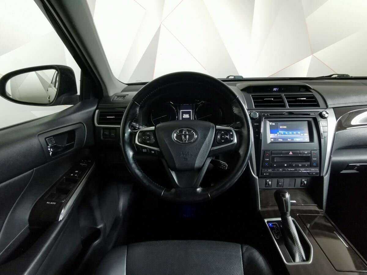 Купить Toyota Camry, 2017, 121 221 км.. Фото: #14