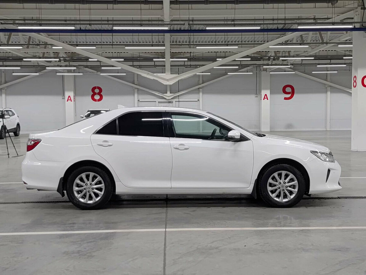 Купить Toyota Camry, 2017, 137 498 км.. Фото: #3