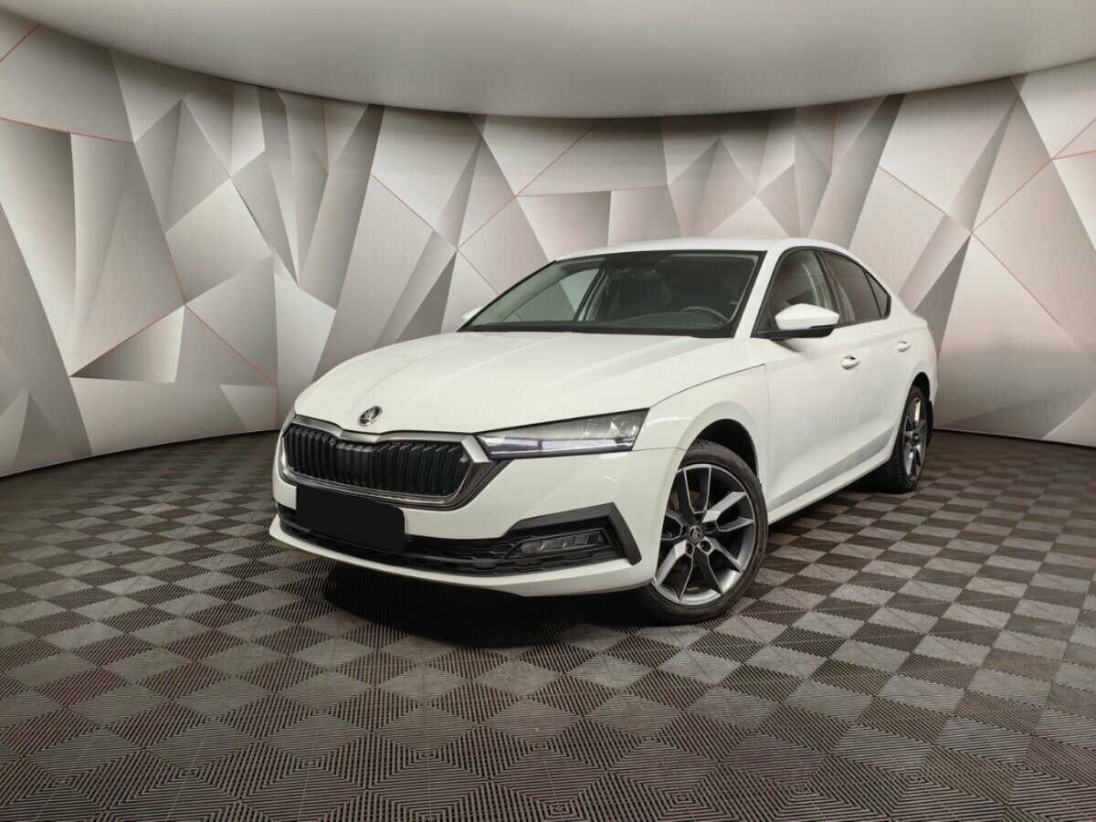 Купить Skoda Octavia, 2021, 39 937 км.. Посмотреть фото