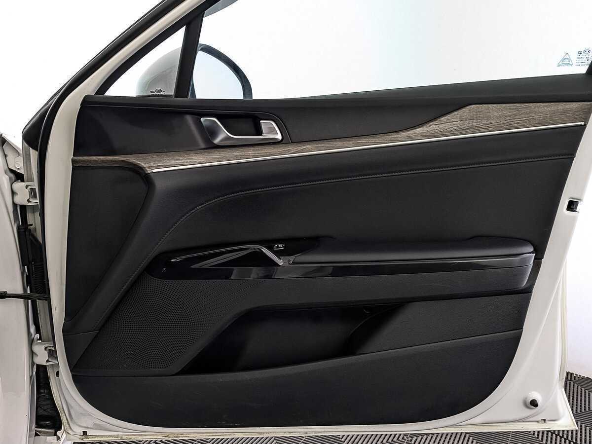 Купить Kia K5, 2021, 115 289 км.. Фото: #24