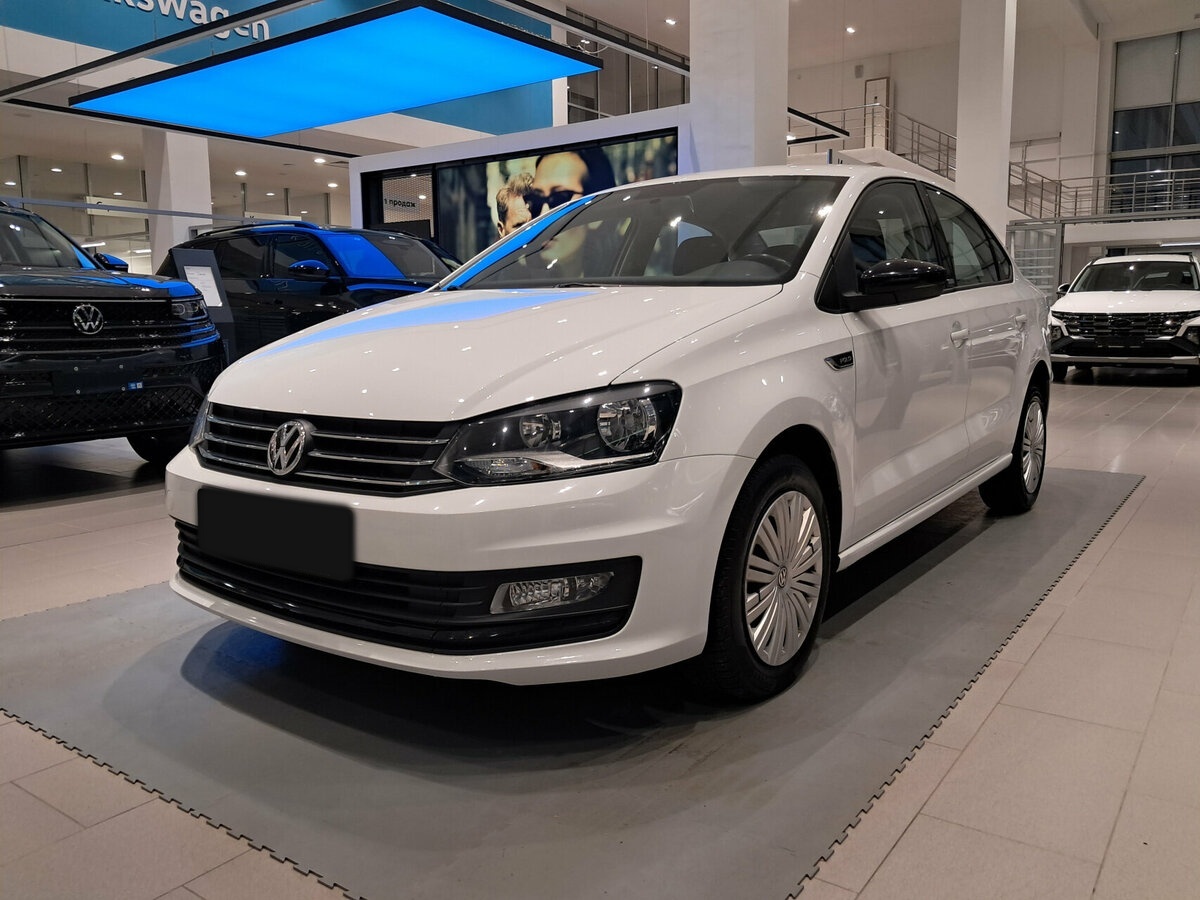 Купить Volkswagen Polo, 2017, 41 987 км.. Посмотреть фото