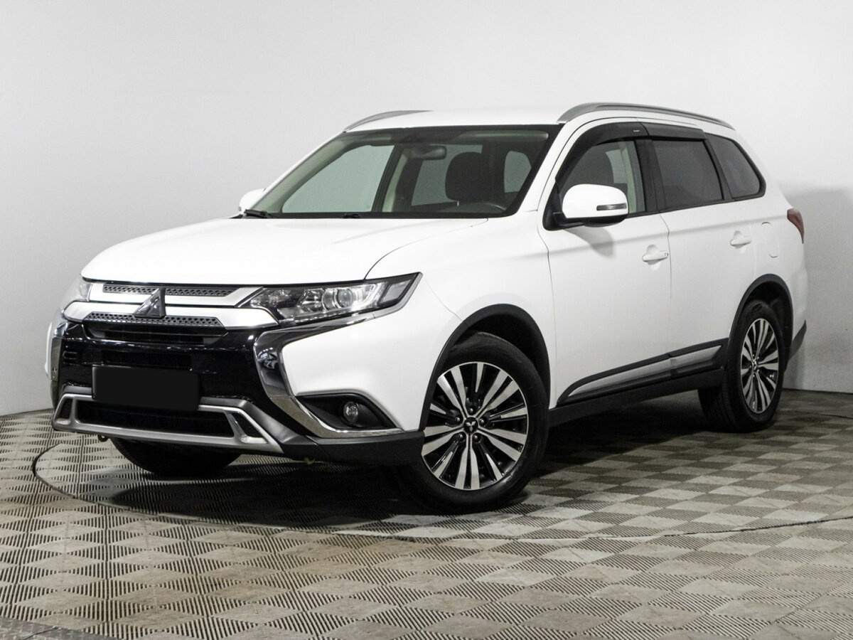 Купить Mitsubishi Outlander, 2018, 70 460 км.. Фото: #0