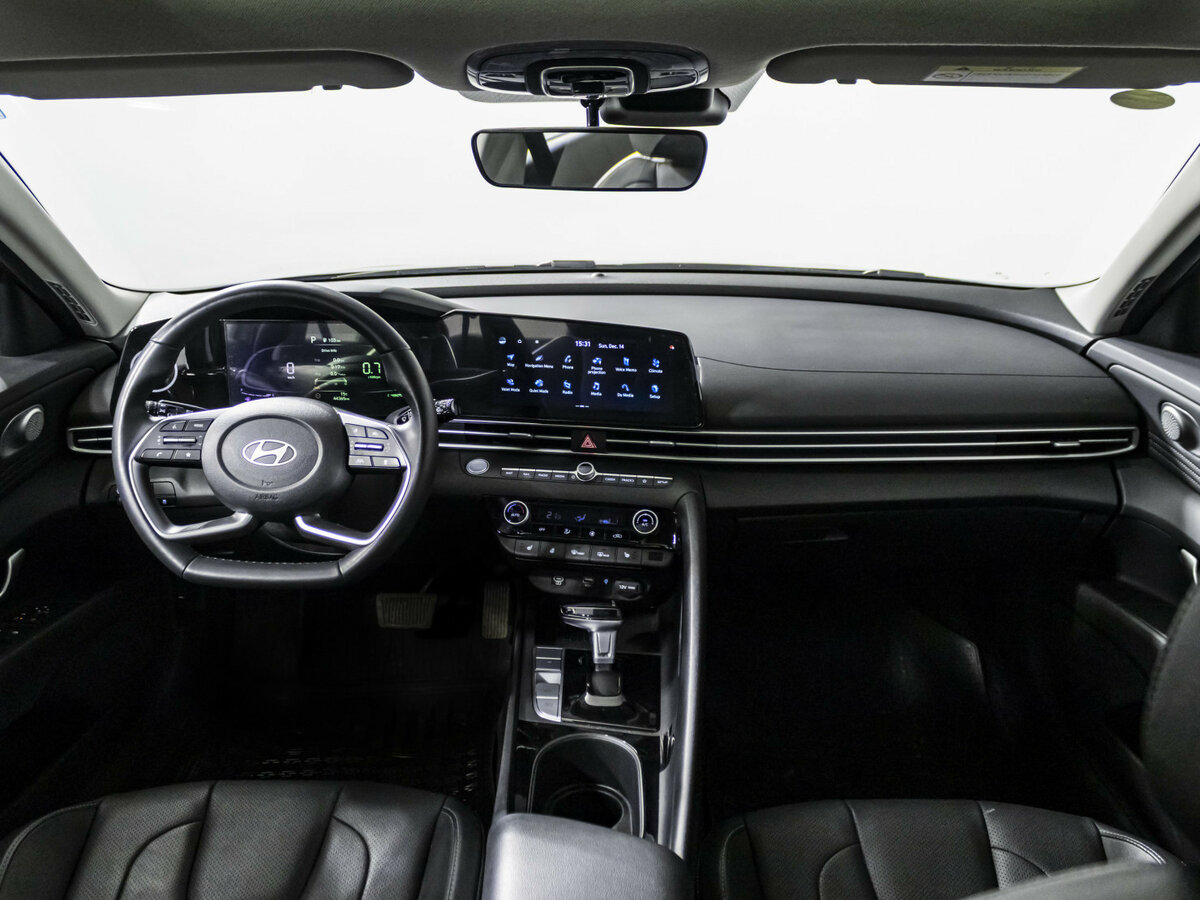 Купить Hyundai Elantra, 2023, 44 300 км.. Фото: #10