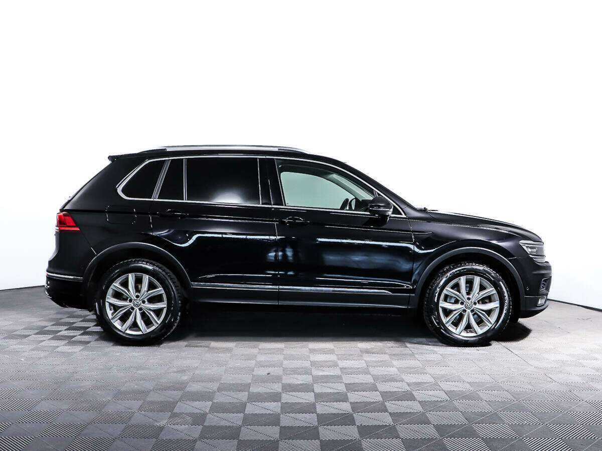 Купить Volkswagen Tiguan, 2018, 152 845 км.. Фото: #3