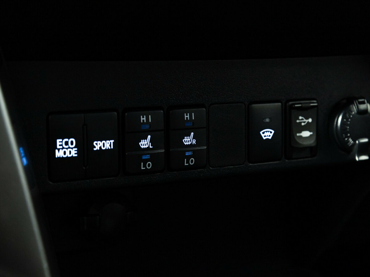Купить Toyota RAV4, 2017, 149 266 км.. Фото: #14