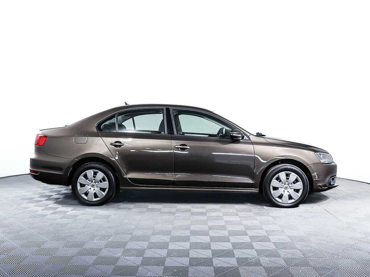 Купить Volkswagen Jetta, 2012, 279 369 км.. Фото: #2