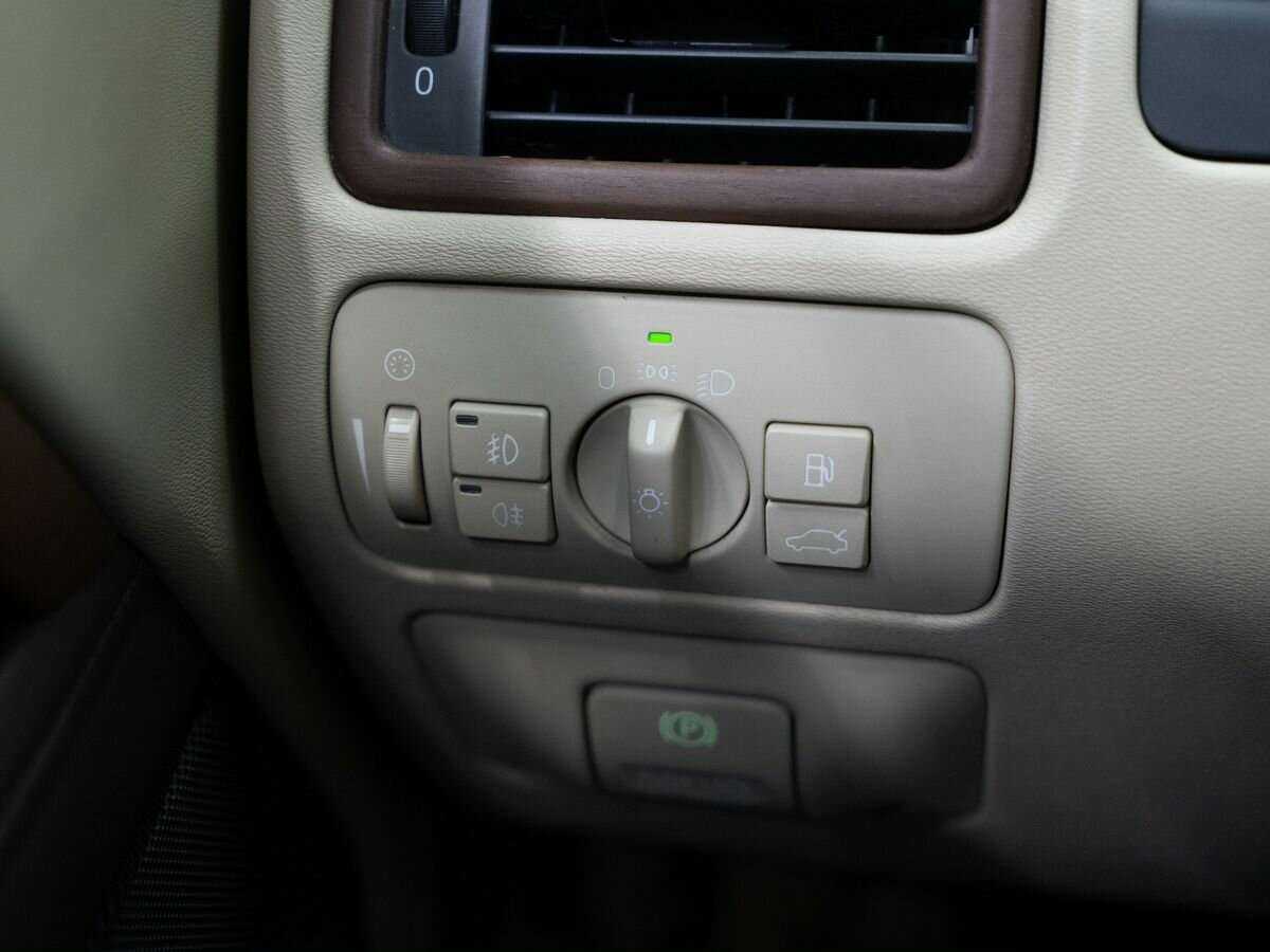 Купить Volvo XC70, 2012, 192 000 км.. Фото: #16