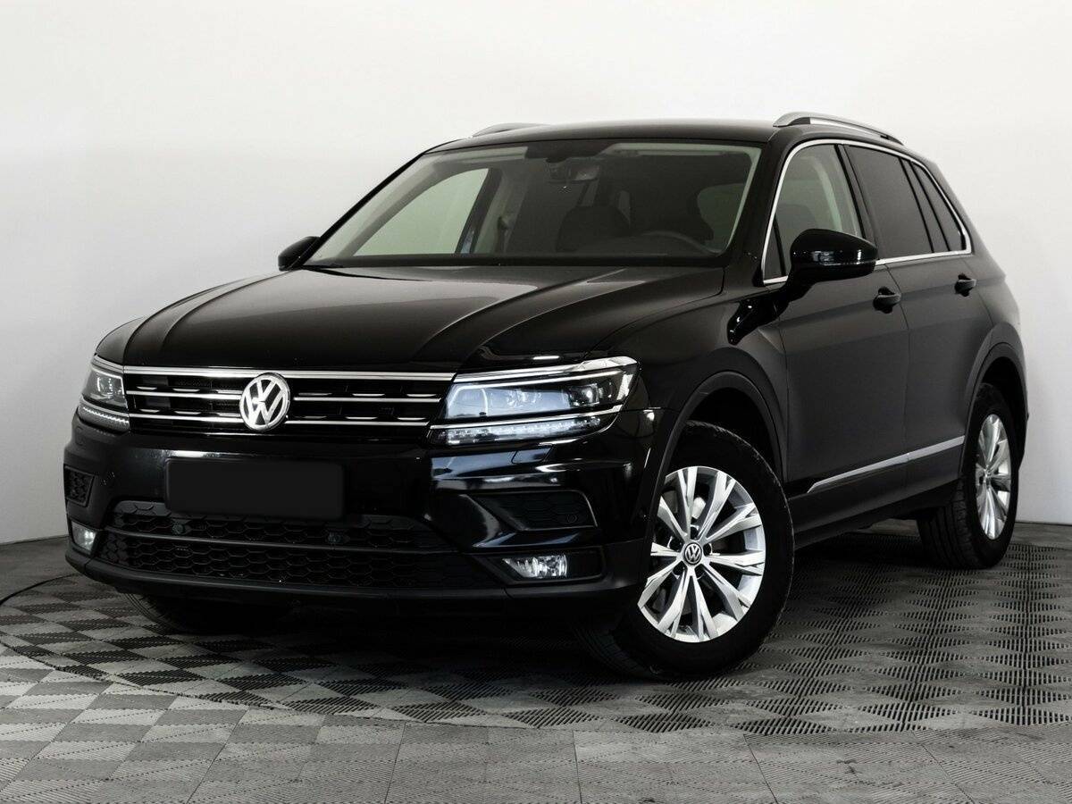 Купить Volkswagen Tiguan, 2017, 176 639 км.. Посмотреть фото
