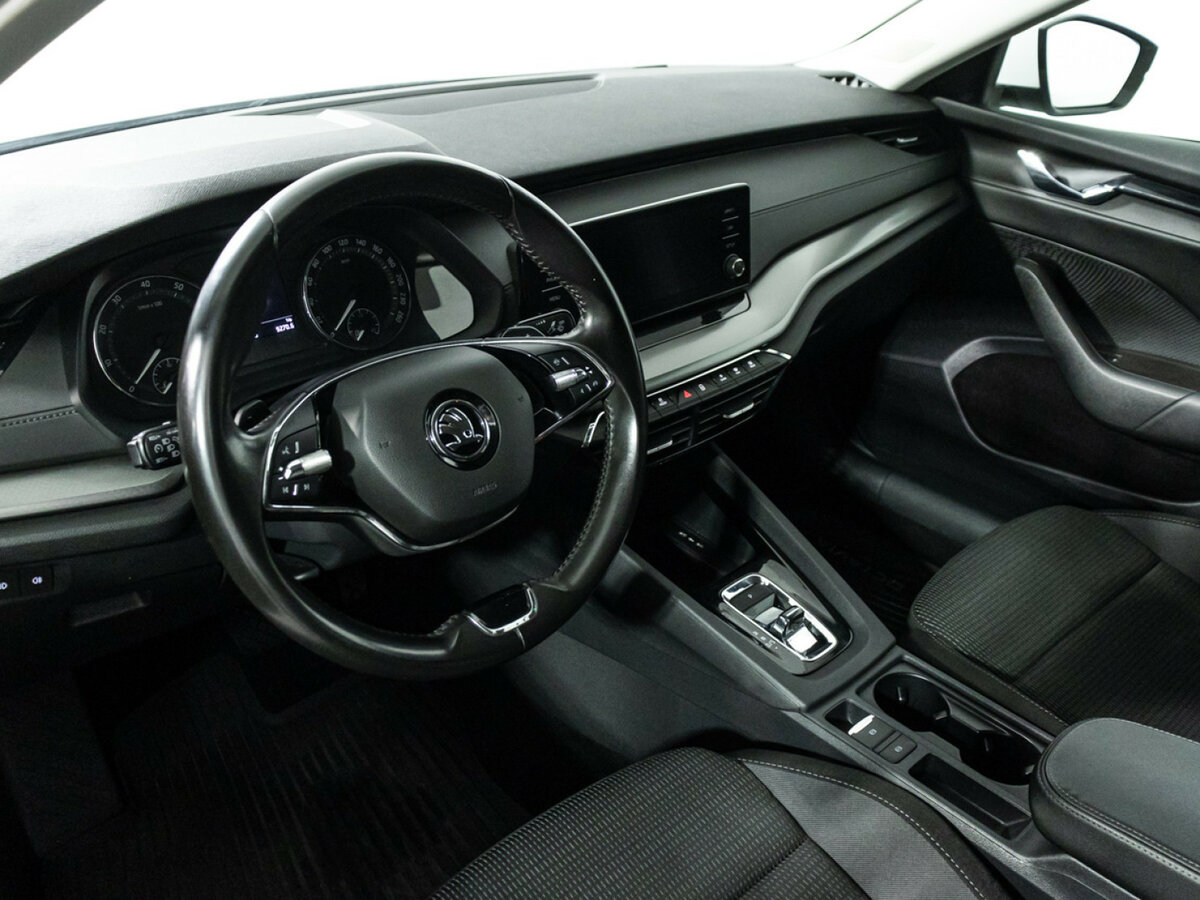 Купить Skoda Octavia, 2021, 94 931 км.. Фото: #10