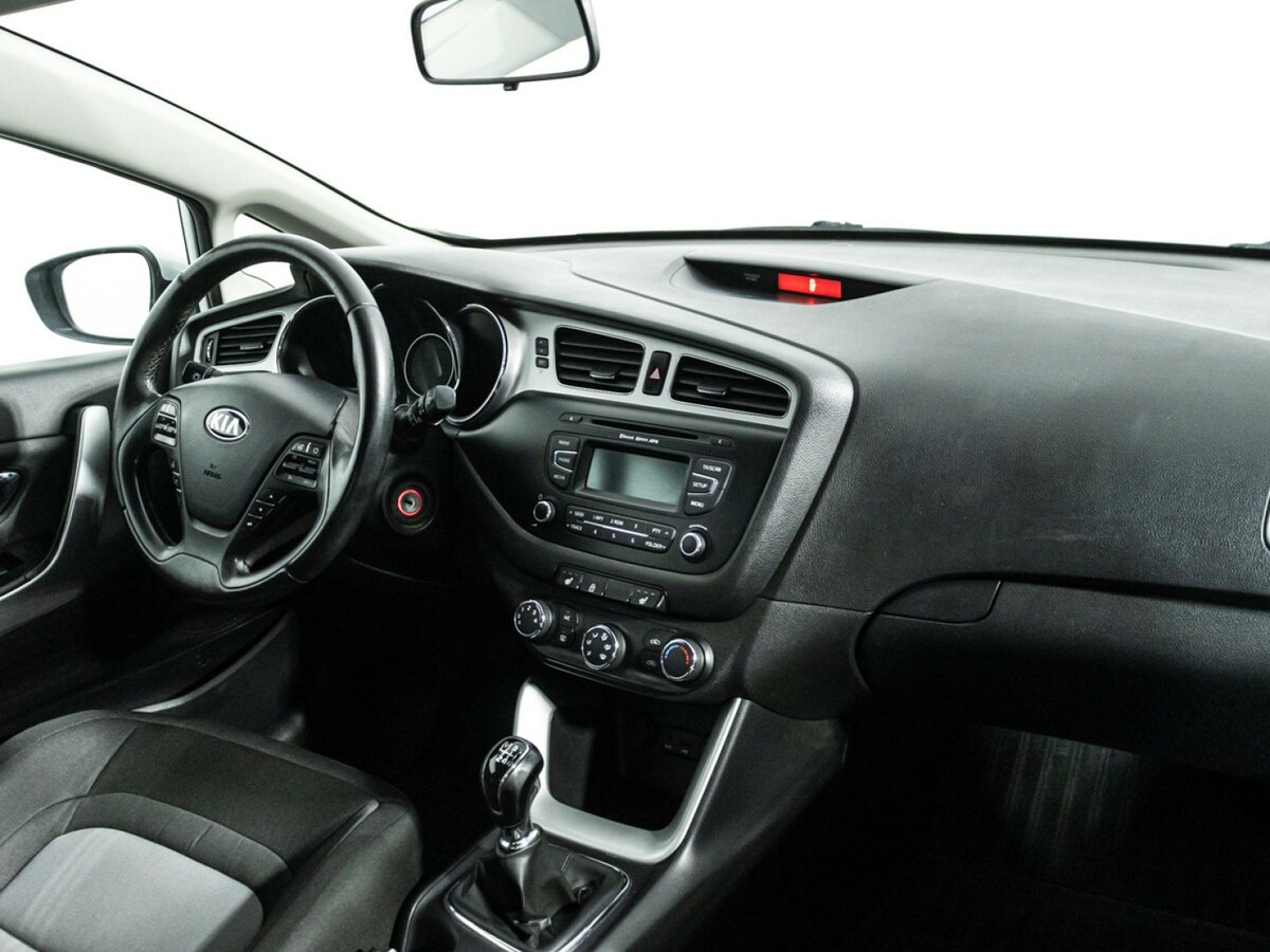 Купить Kia Ceed, 2013, 132 298 км.. Фото: #8