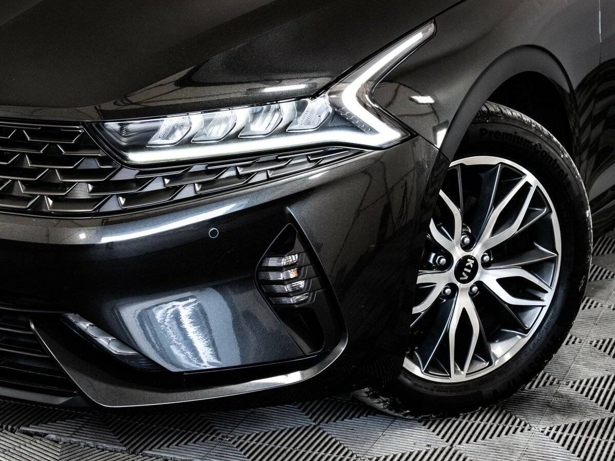 Купить Kia K5, 2020, 90 380 км.. Фото: #2