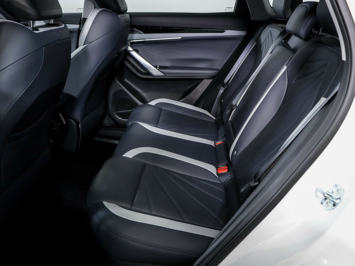 Купить Geely Atlas, 2024, 2 050 км.. Фото: #10