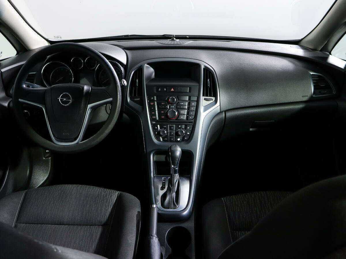 Купить Opel Astra, 2012, 117 000 км.. Фото: #10