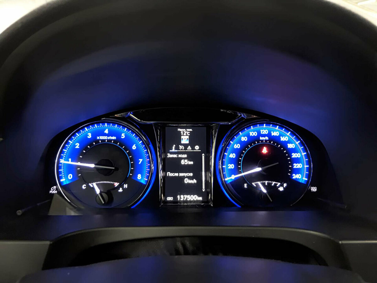 Купить Toyota Camry, 2017, 137 498 км.. Фото: #12
