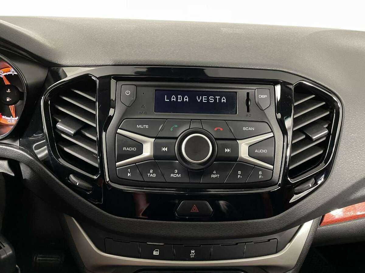 Купить Lada (ВАЗ) Vesta, 2019, 75 250 км.. Фото: #10