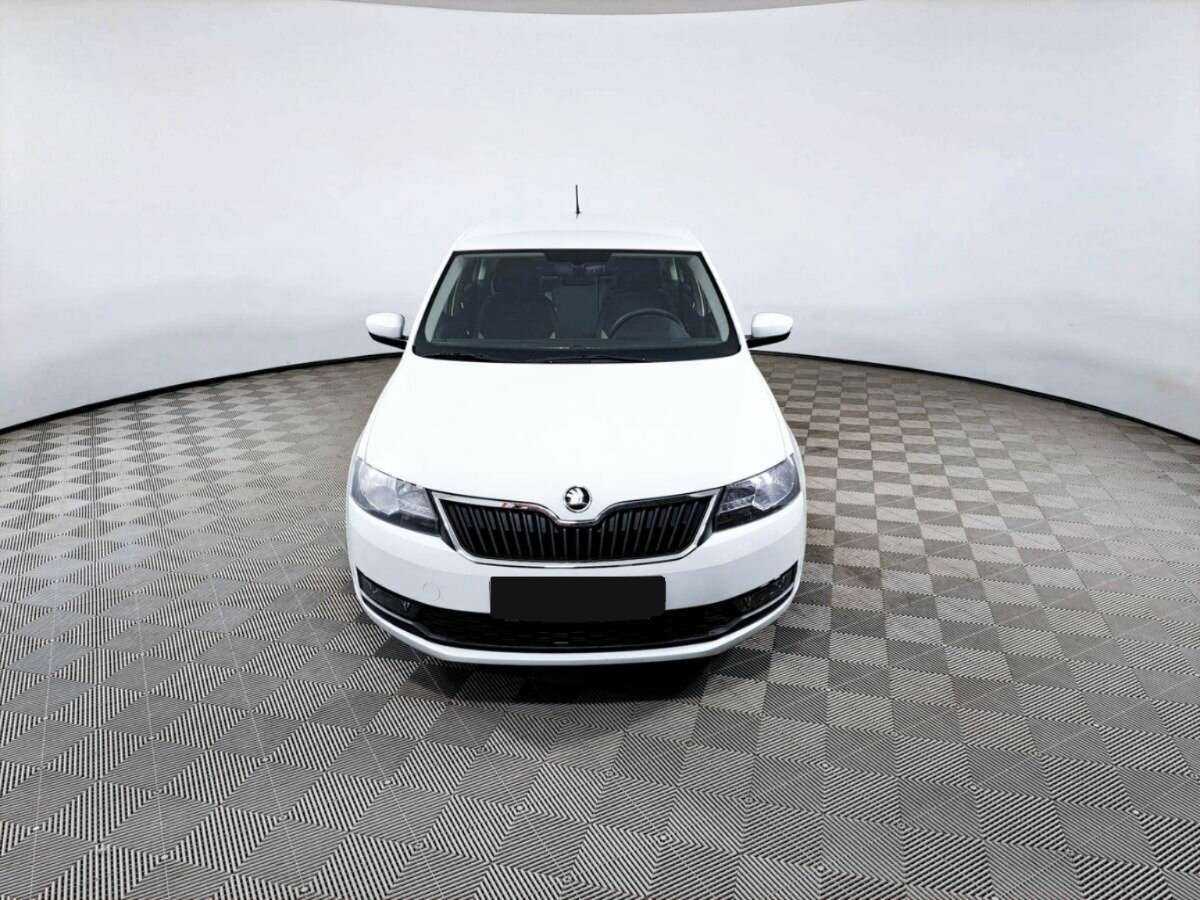 Купить Skoda Rapid, 2018, 80 000 км.. Посмотреть фото