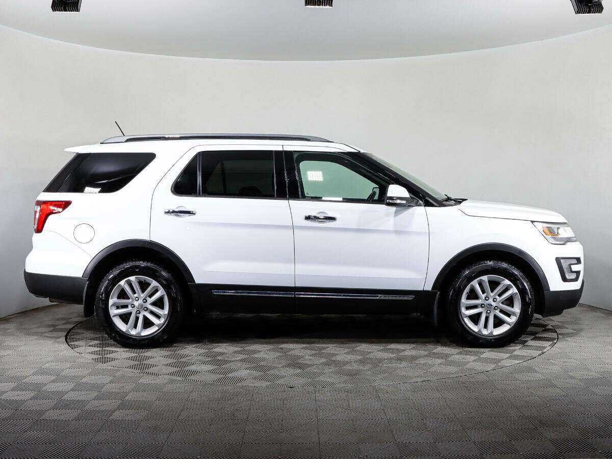 Купить Ford Explorer, 2017, 79 489 км.. Фото: #3