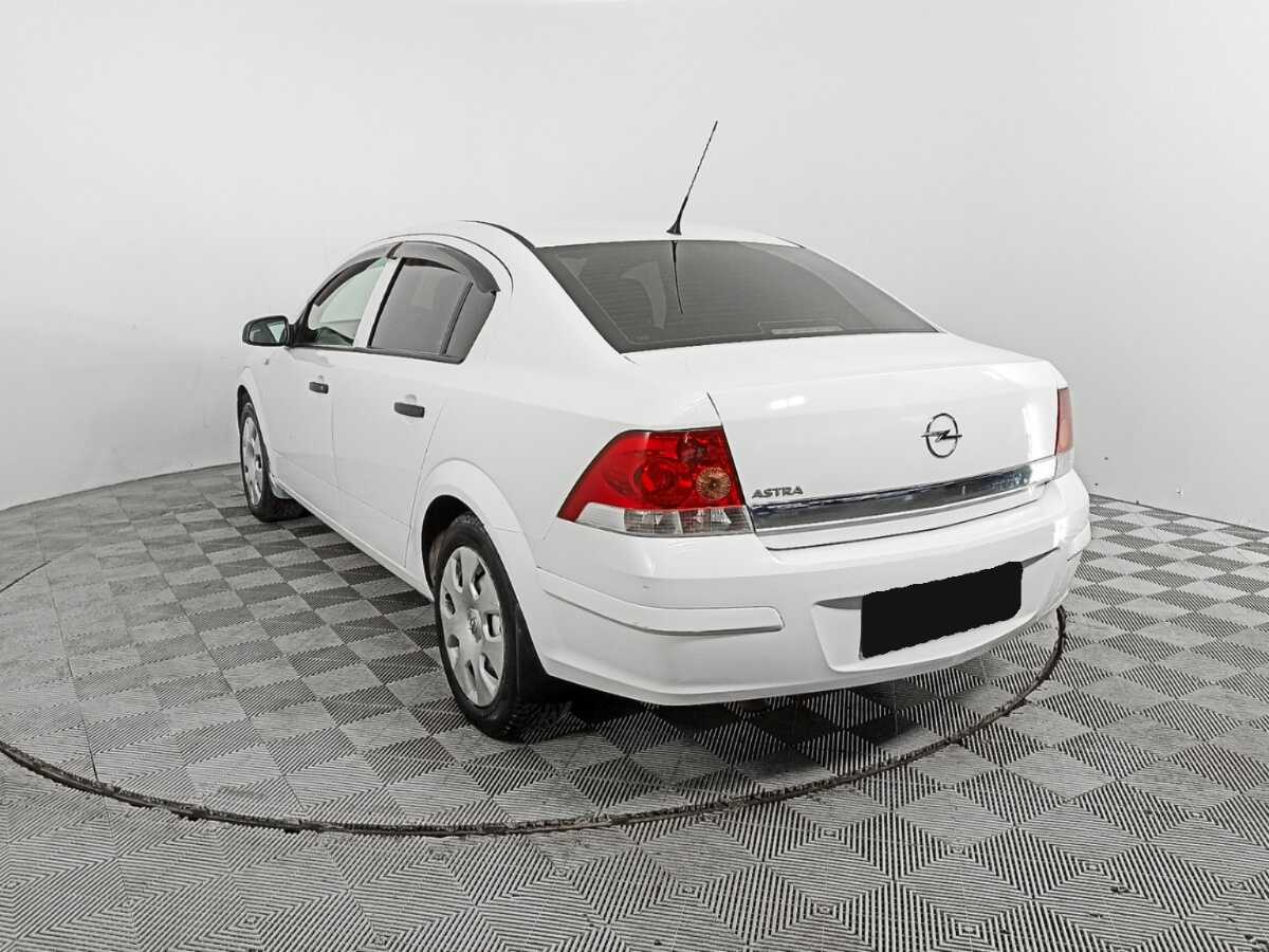 Купить Opel Astra, 2013, 170 567 км.. Фото: #6