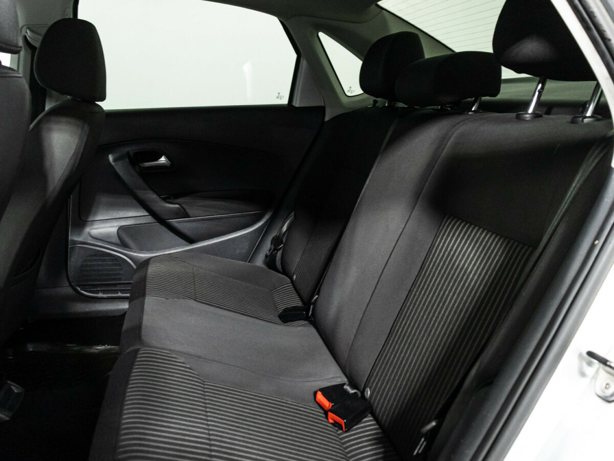 Купить Volkswagen Polo, 2013, 167 490 км.. Фото: #9