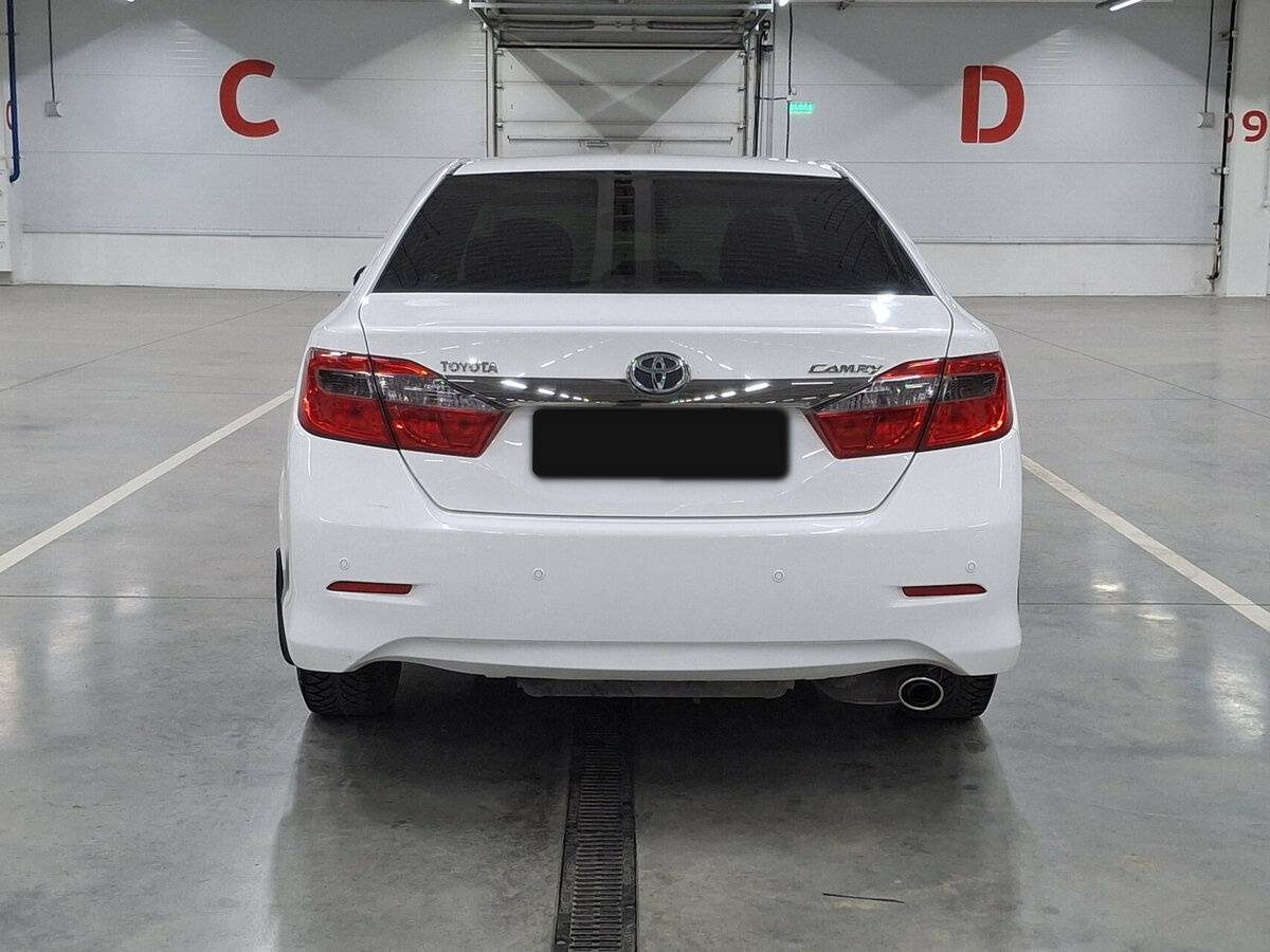 Купить Toyota Camry, 2013, 193 379 км.. Фото: #5
