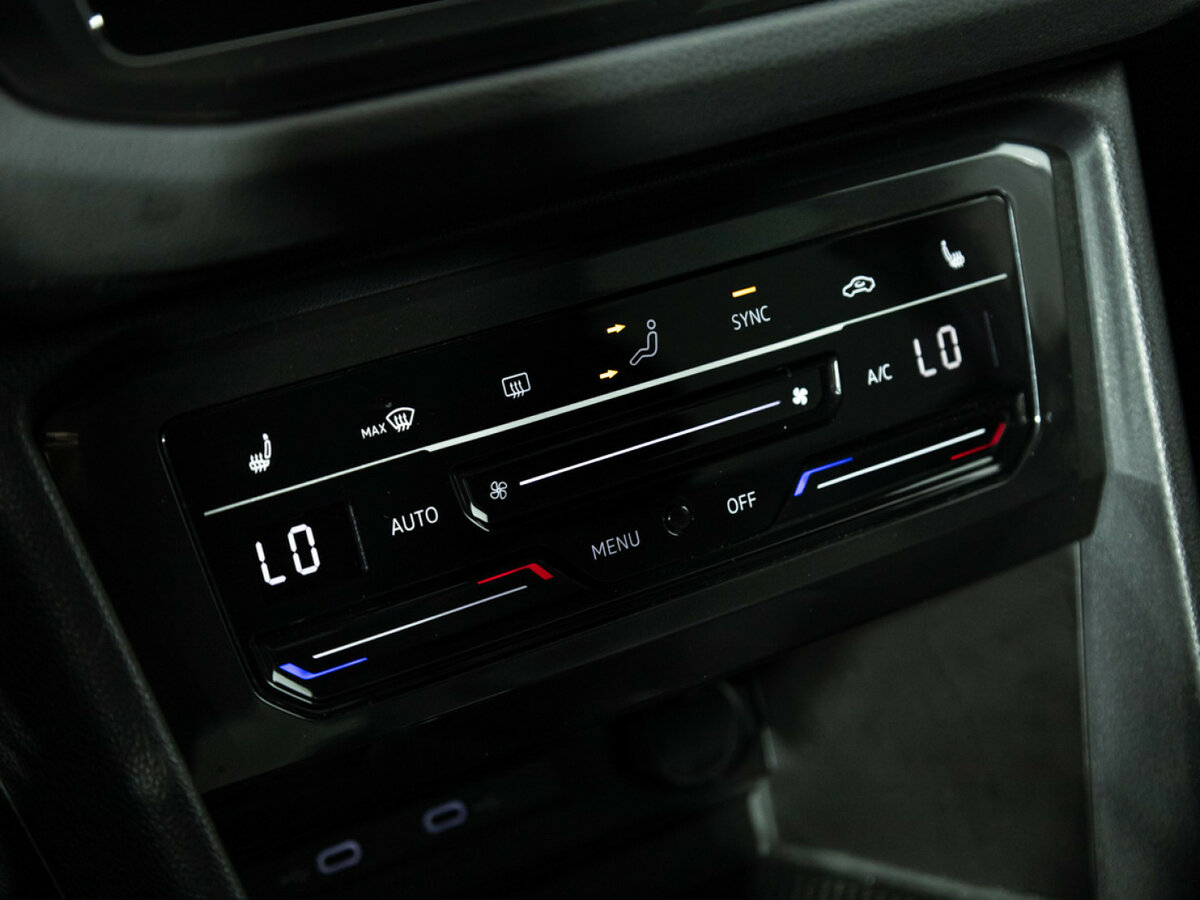 Купить Volkswagen Tiguan, 2021, 17 404 км.. Фото: #12