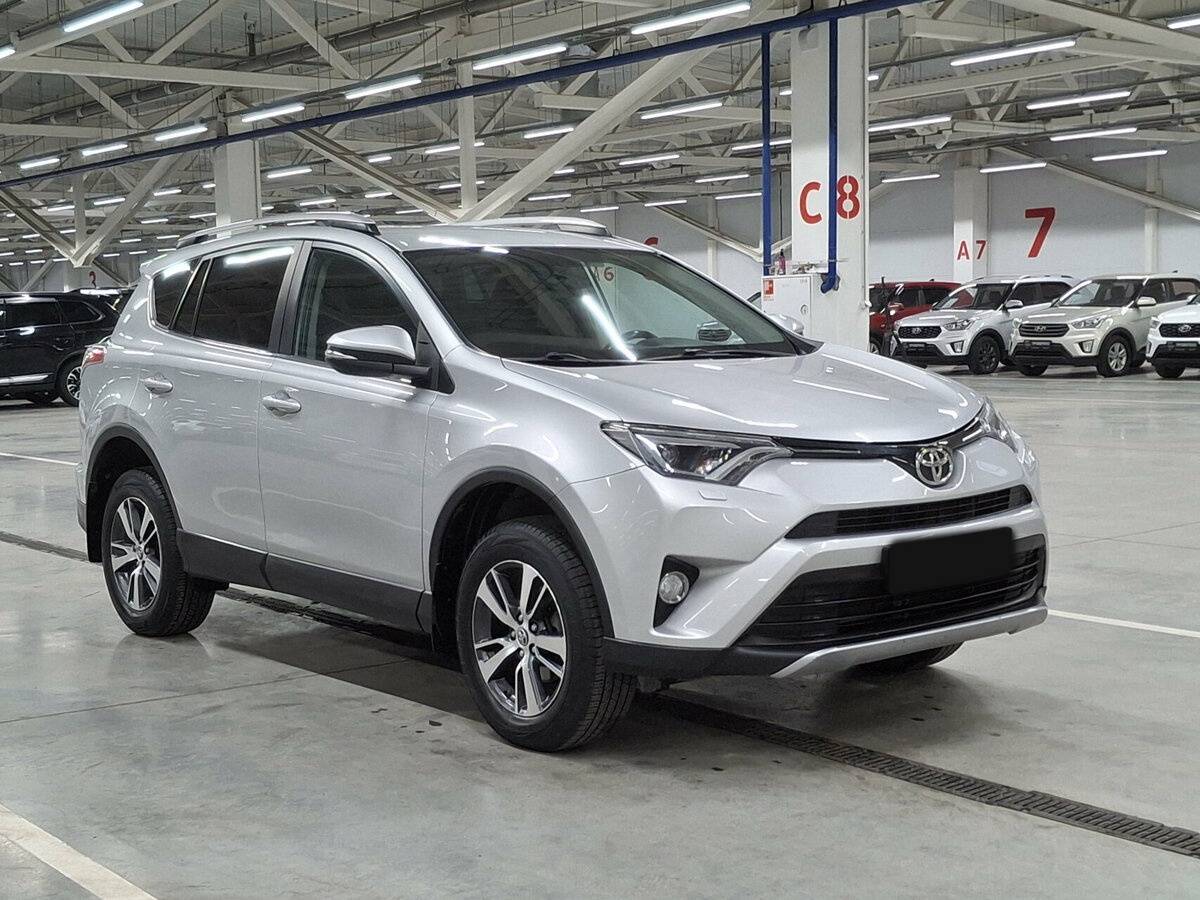 Купить Toyota RAV4, 2019, 114 654 км.. Фото: #2