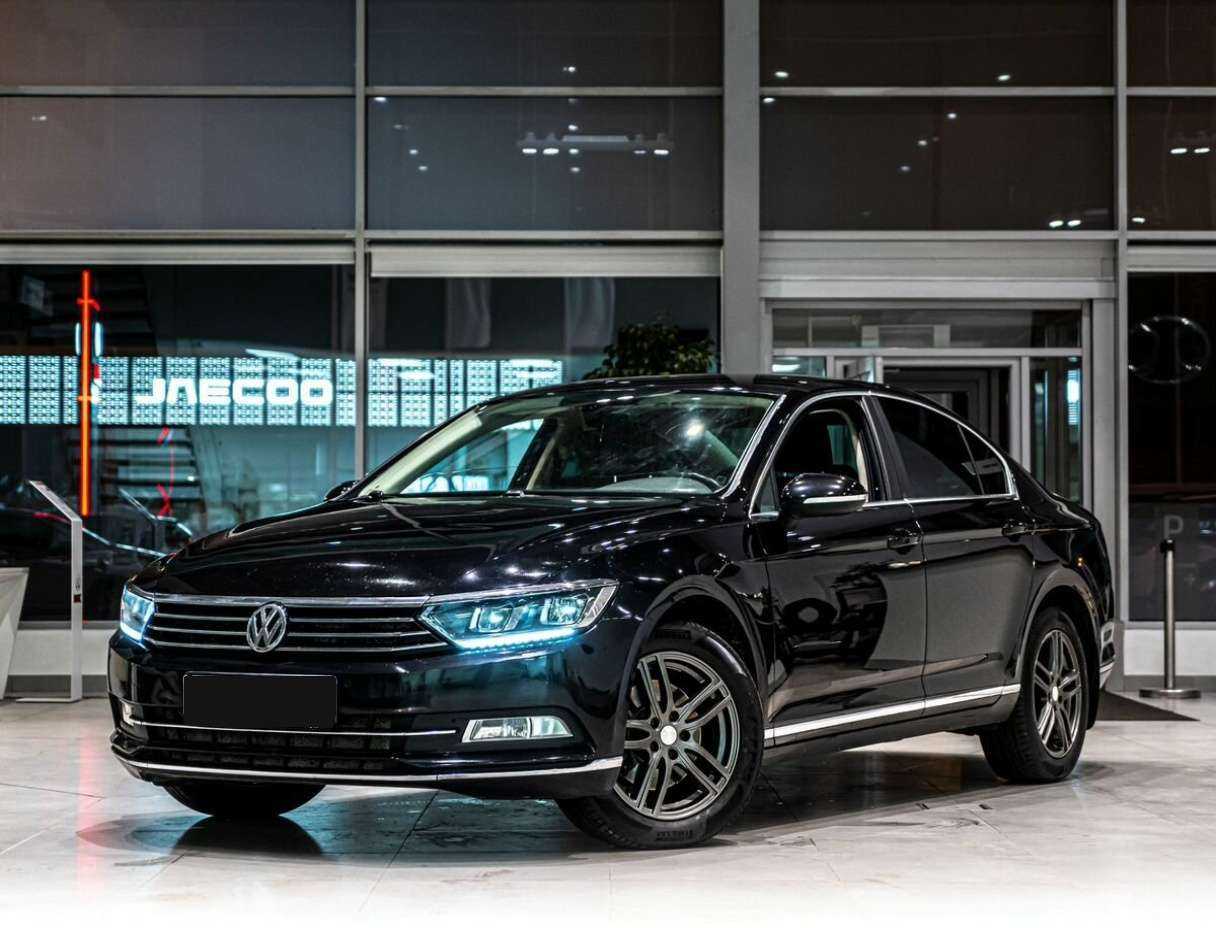 Купить Volkswagen Passat, 2017, 161 748 км.. Посмотреть фото