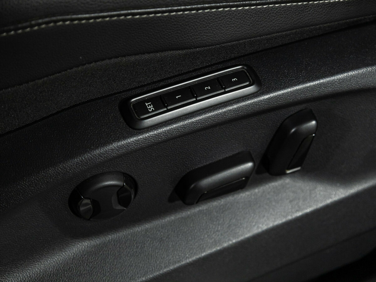 Купить Volkswagen Tiguan, 2020, 77 444 км.. Фото: #16