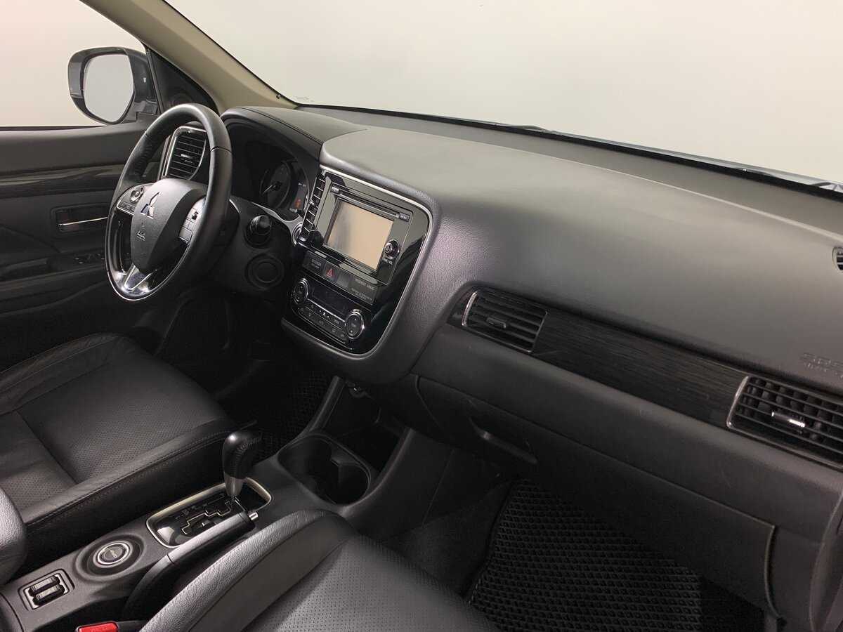 Купить Mitsubishi Outlander, 2016, 162 078 км.. Фото: #13