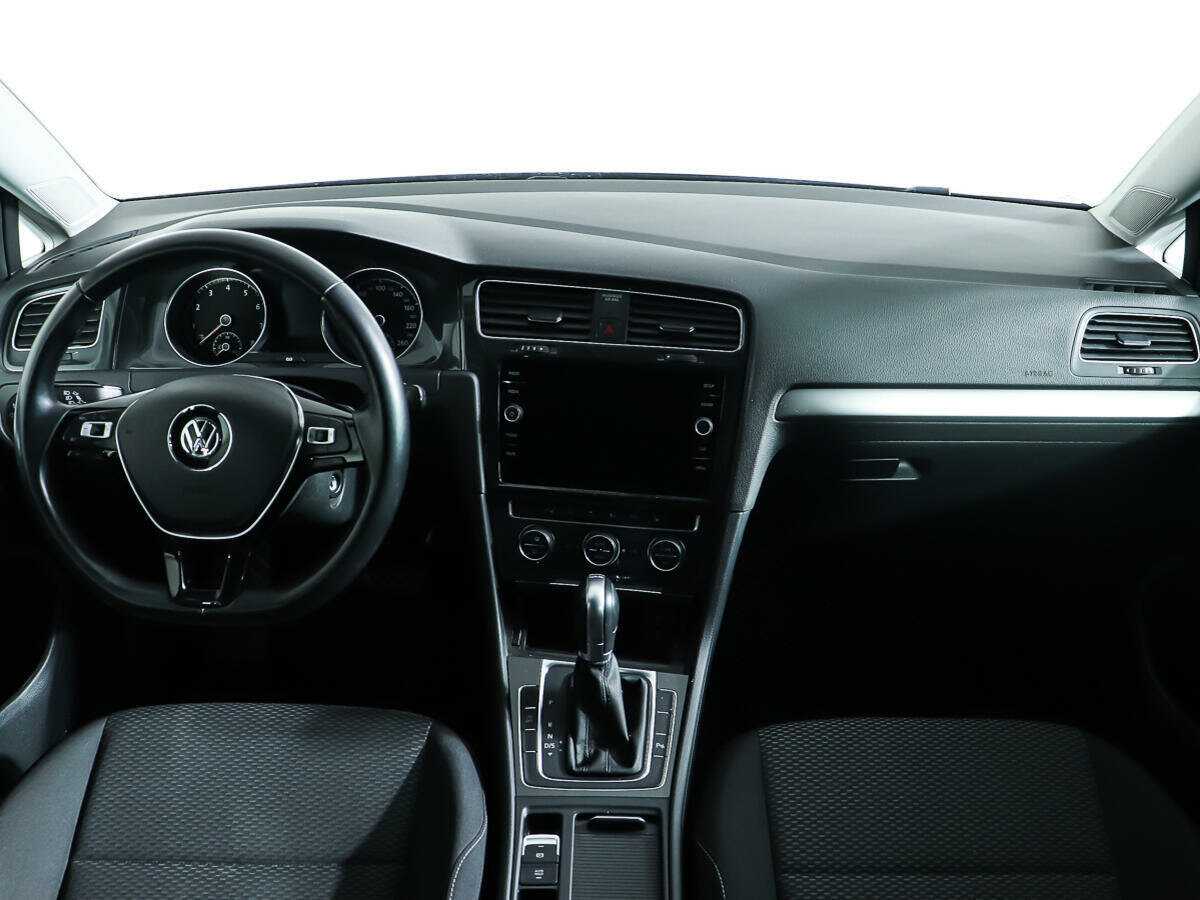 Купить Volkswagen Golf, 2018, 37 191 км.. Фото: #11