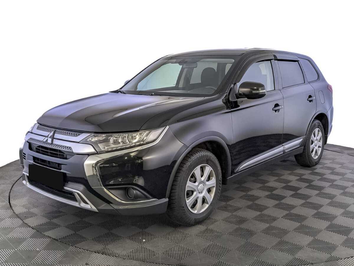 Купить Mitsubishi Outlander, 2018, 203 776 км.. Посмотреть фото
