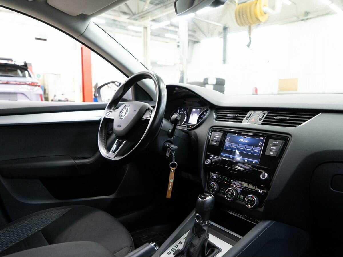 Купить Skoda Octavia, 2017, 119 300 км.. Фото: #15