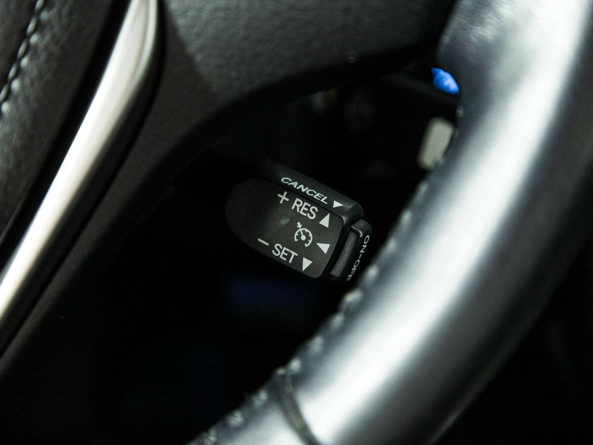 Купить Toyota RAV4, 2017, 89 189 км.. Фото: #16